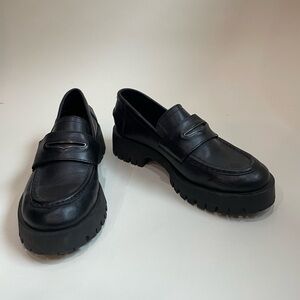 Steve Madden Black Chunky Loafers